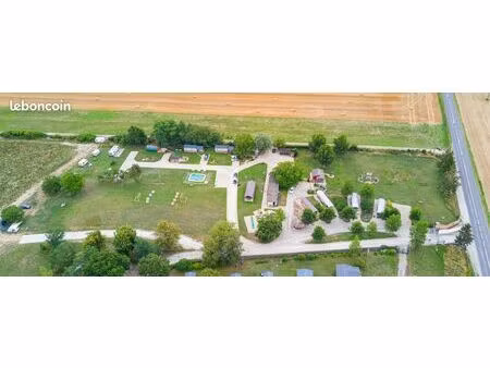 terrain de camping 3 étoiles