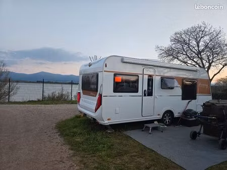 recherche terrain à l'année pour caravane