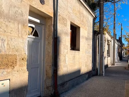 lot de 2 appartements t2 – 55 m² cumulés – quartier bacalan”