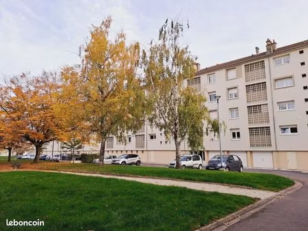 appartement 4 pièces 71 m²