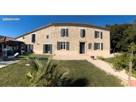 lahitte (32810) maison à vendre - 8 pièces  7 chambres avec piscine et appartement t.3 att