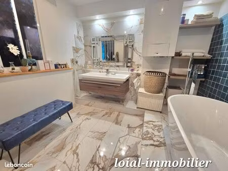 gisors magnifique demeure rénover avec des prestations hors du communs comprenant : 5 pièc