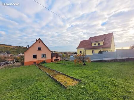 terrain de 907m2 avec maison 4 pièces