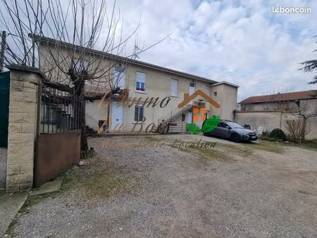 immeuble 211 m² chanas