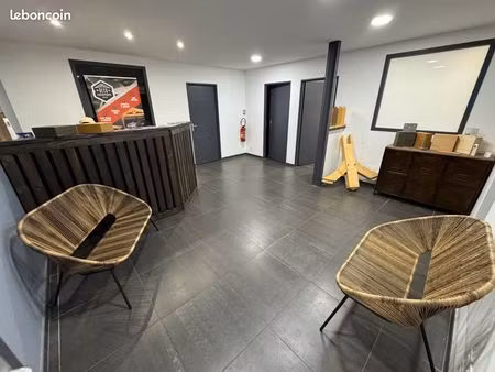 bureaux tout équipé 70m2