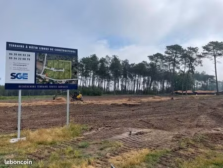 terrain 690 m² pissos