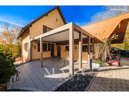 maison 5 pièces 105 m²