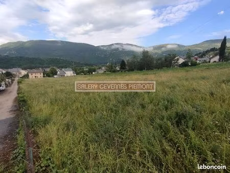 terrain 1000 m² ispagnac