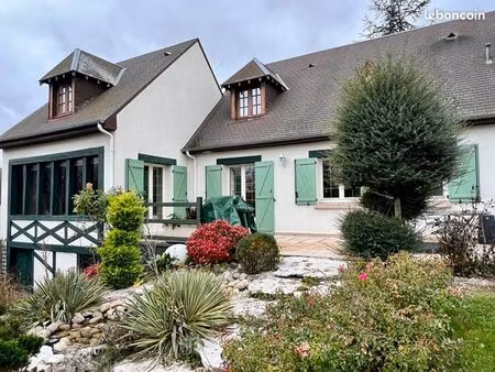 maison 6 pièces 162 m²