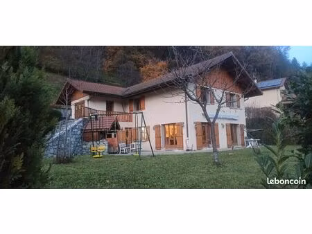 maison 6p 169 m² lumineuse plain-pied  jardin 1291m²