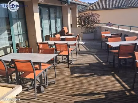 bar  restaurant 1 m² vergisson