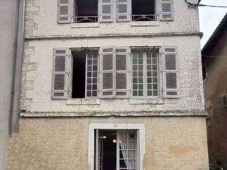 maison de village 6 pièces 150 m²