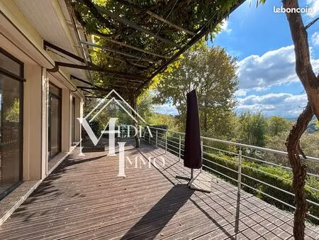 loft 4 pièces 130 m²