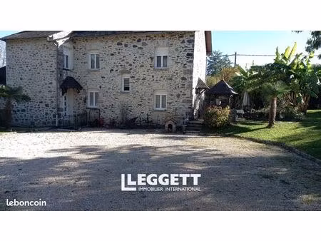 maison 8 pièces 180 m²