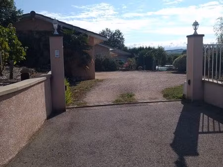 maison de plain-pied à hauterives