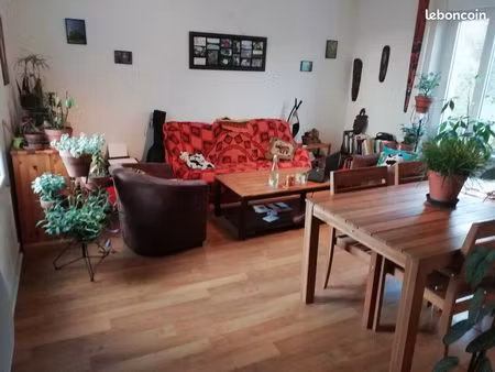 appartement f2 avec garage et jardin