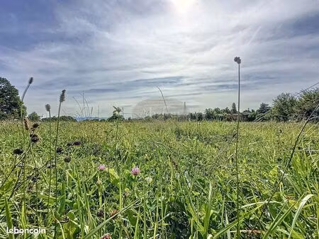 terrain 1500 m² galan