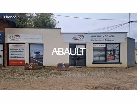 local commercial 64 m²