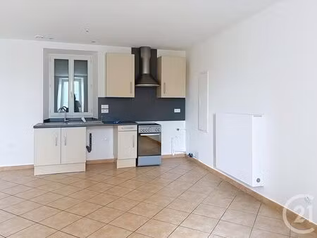 appartement à louer - 3 pièces - 82 05 m2 - alba la romaine - 07 - rhone-alpes