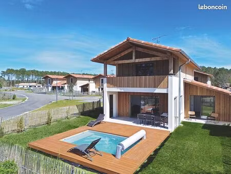 maison avec piscine 3 chambres