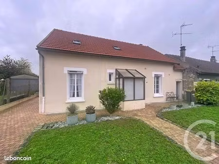 maison 4 pièces 111 m²