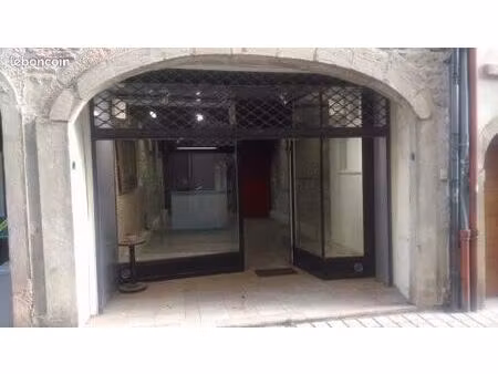 tournus local commercial a vendre environ 50 m2