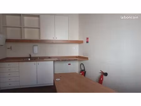 local commercial 100 m² mauléon-licharre