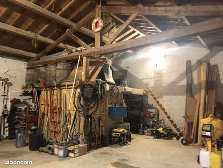 maison 5 pièces 253 m²