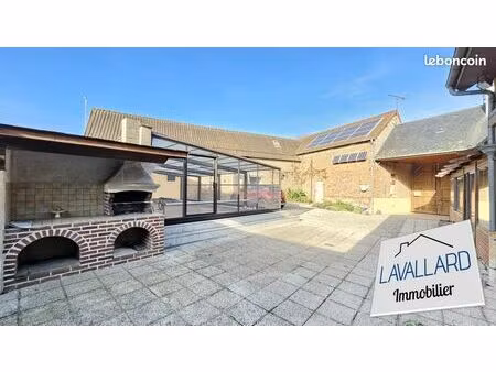 maison 6 pièces 350 m²