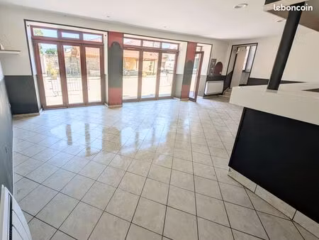 a louer local commercial 50m²