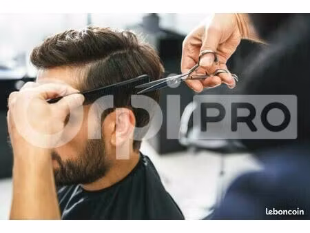 local commercial 151 m²