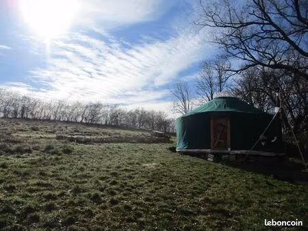 yourte neuve faite sur mesure