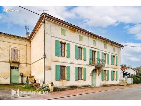 maison 9 pièces 200 m²