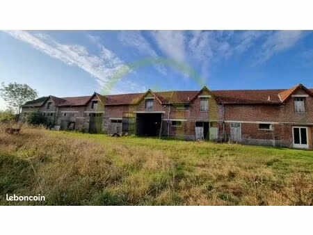 grange 1 pièce 607 m²