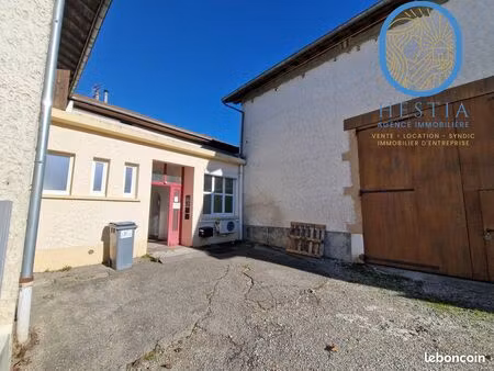 local 100 m² coublevie