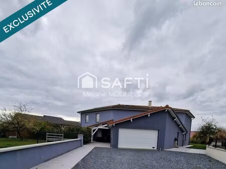 propriété 12 pièces 260 m²