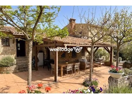maison 7 pièces 229 m²