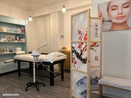 local commercial 25m2 pey berland