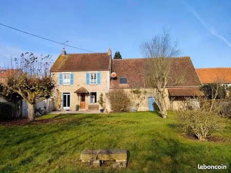 maison 6 pièces 144 m²