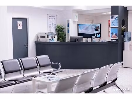 local commercial 100 m²