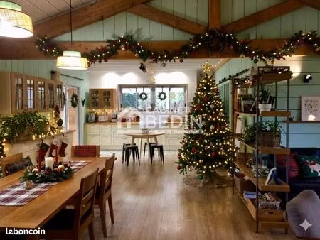 propriété 5 pièces 155 m²