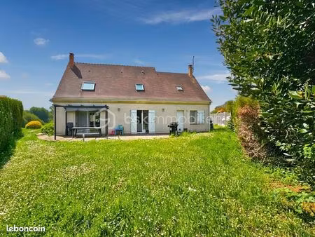 pavillon 6 pièces 150 m²