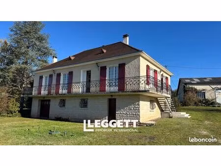 maison 10 pièces 185 m²