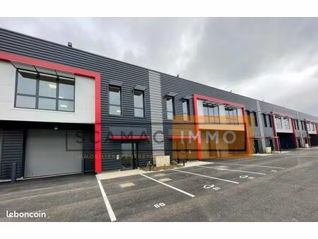 local d'activité 331 m²