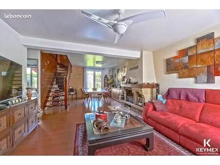 maison 5 pièces 104 m²