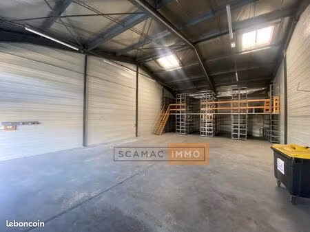 local industriel 192 m²
