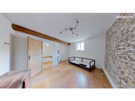 local commercial 23 m² triel sur seine