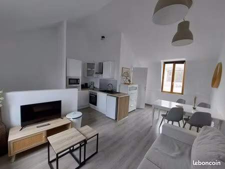 studio 1 pièce 24 m²