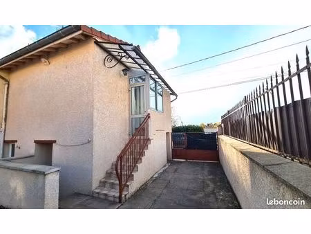 maison de ville 3 pièces 50 m²