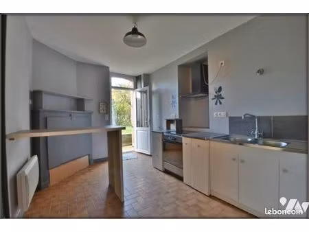 maison 5 pièces 140 m²